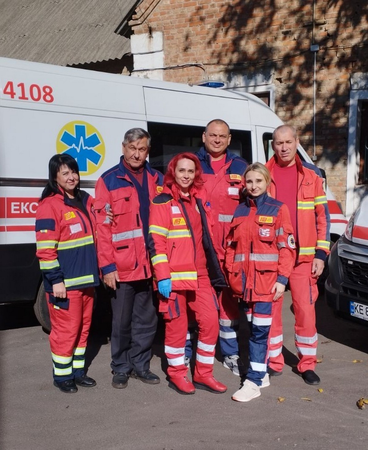 Знаходилися під час обстрілу на вулиці: медики розповіли, як рятували поранених у Нікополі 23 жовтня