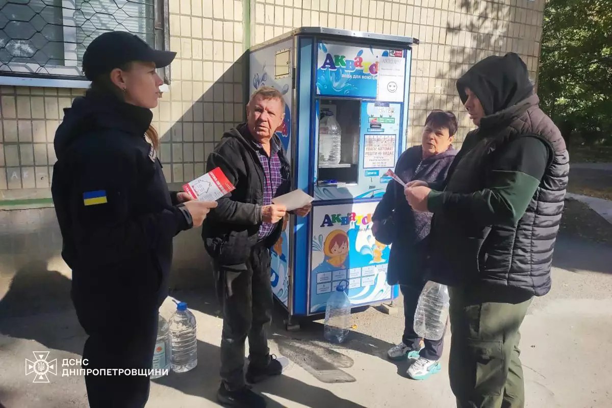 Двоє загиблих у вогні на Нікопольщині за два дні: з населення провели бесіди