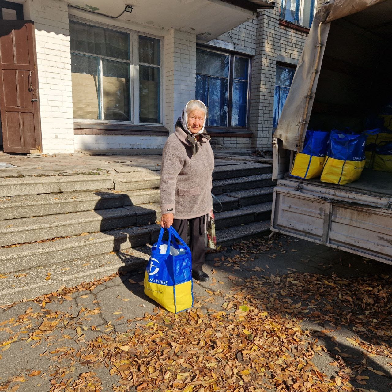 У жовтні мешканці Томаківської громади отримали харчові набори від БФ «Небо України» (фото) 10