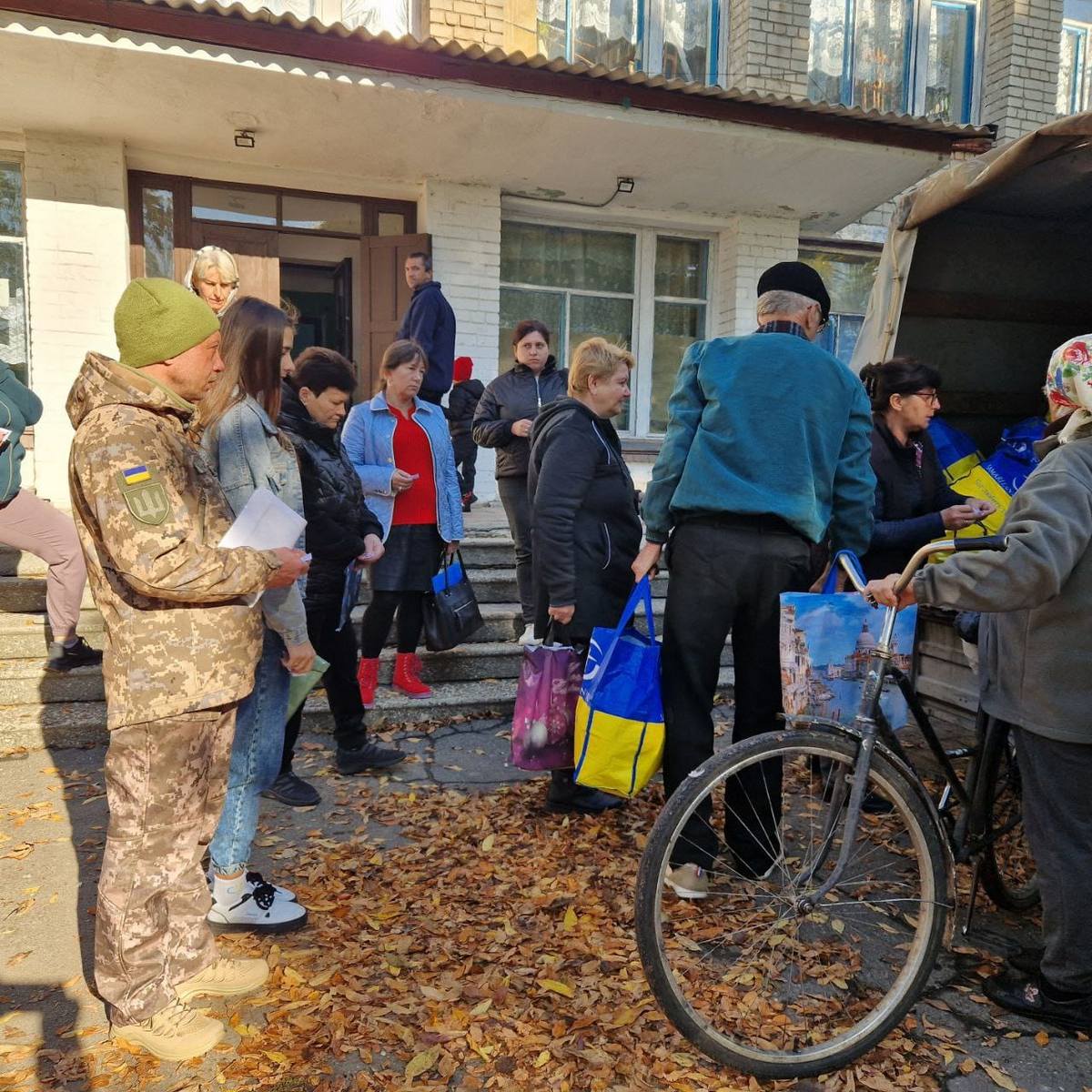 У жовтні мешканці Томаківської громади отримали харчові набори від БФ «Небо України» (фото) 4