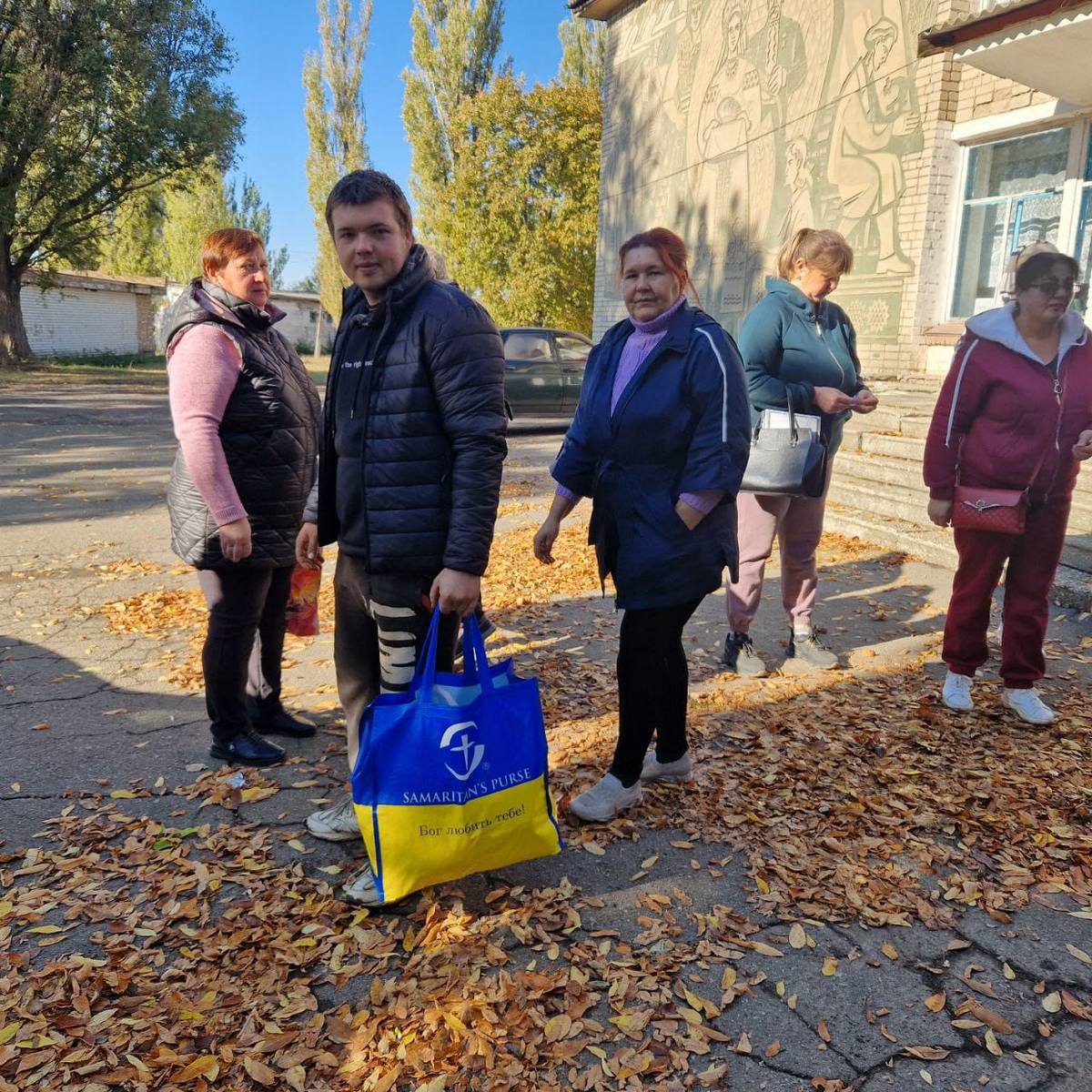 У жовтні мешканці Томаківської громади отримали харчові набори від БФ «Небо України» (фото) 5