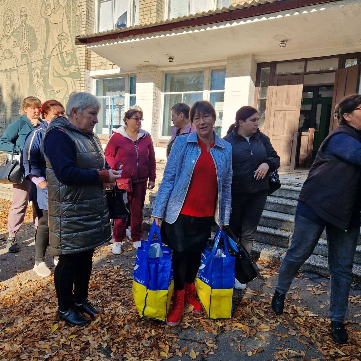 У жовтні мешканці Томаківської громади отримали харчові набори від БФ «Небо України» (фото) 6