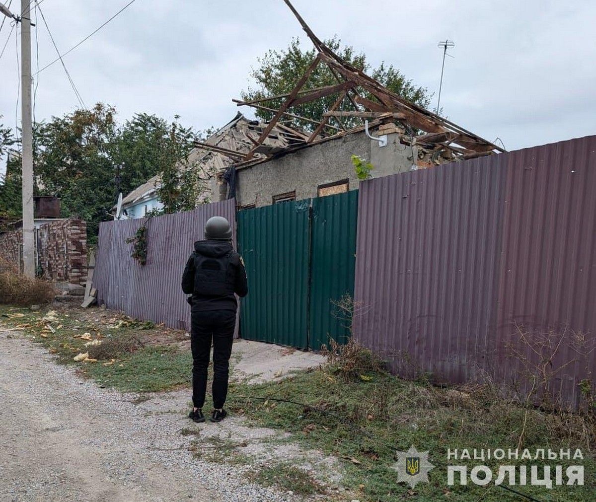 Наслідки обстрілів на Нікопольщині 17 жовтня: фото