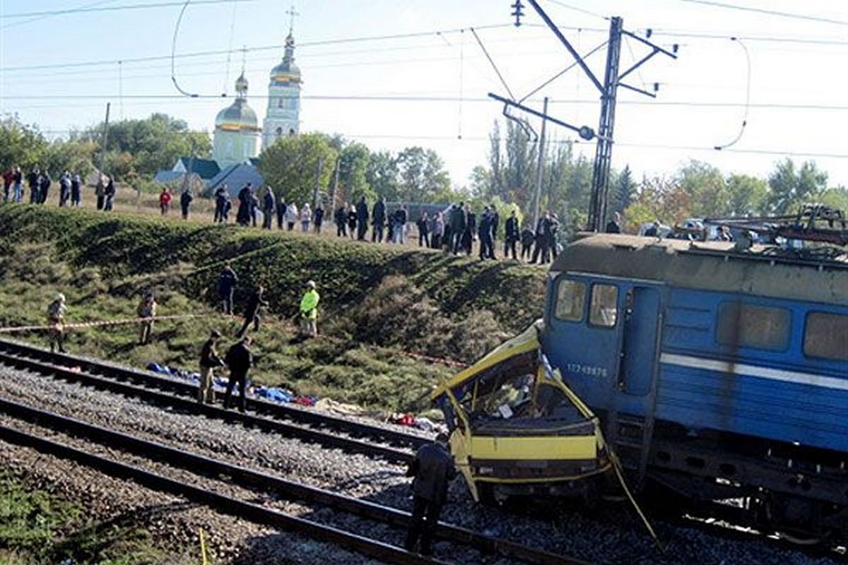 на Нікопольщині 14 років тому сталася найбільша автокатастрофа в Україні 2