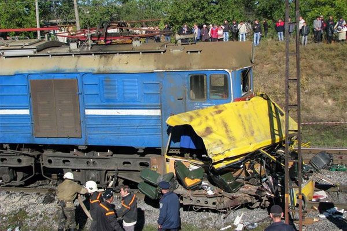 на Нікопольщині 14 років тому сталася найбільша автокатастрофа в Україні 3