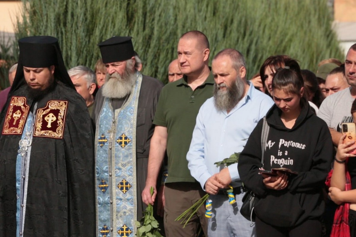 На Нікопольщині відкрили Алею пам’яті та слави загиблих захисників (фото)