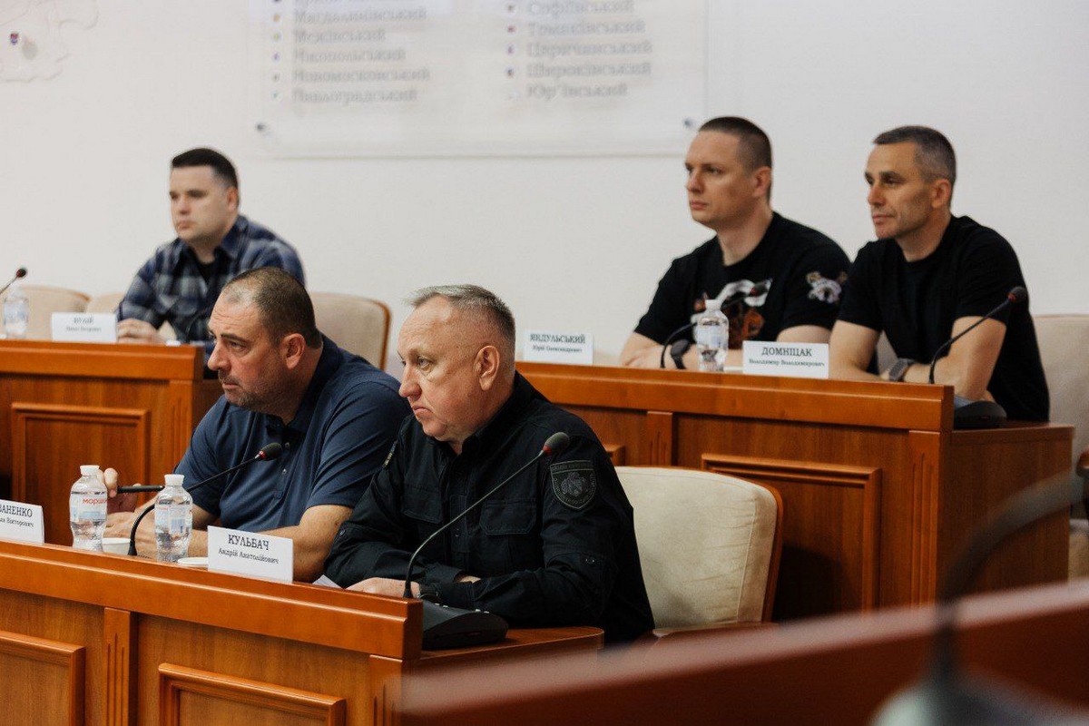 Відбулася зустріч начальника ДніпроОВА з головами РВА: фото