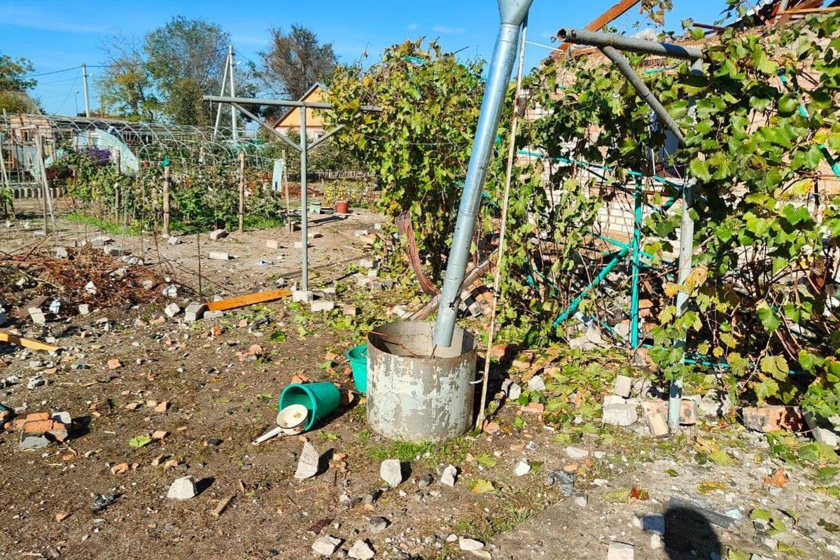 Наслідки ворожих атак на Нікопольщині: фото