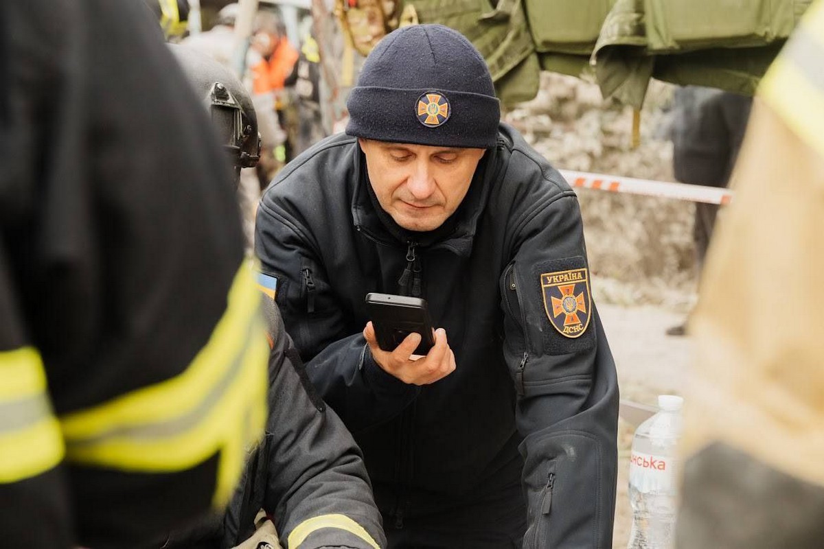 у Дніпрі завершена пошуково рятувальна операція 9