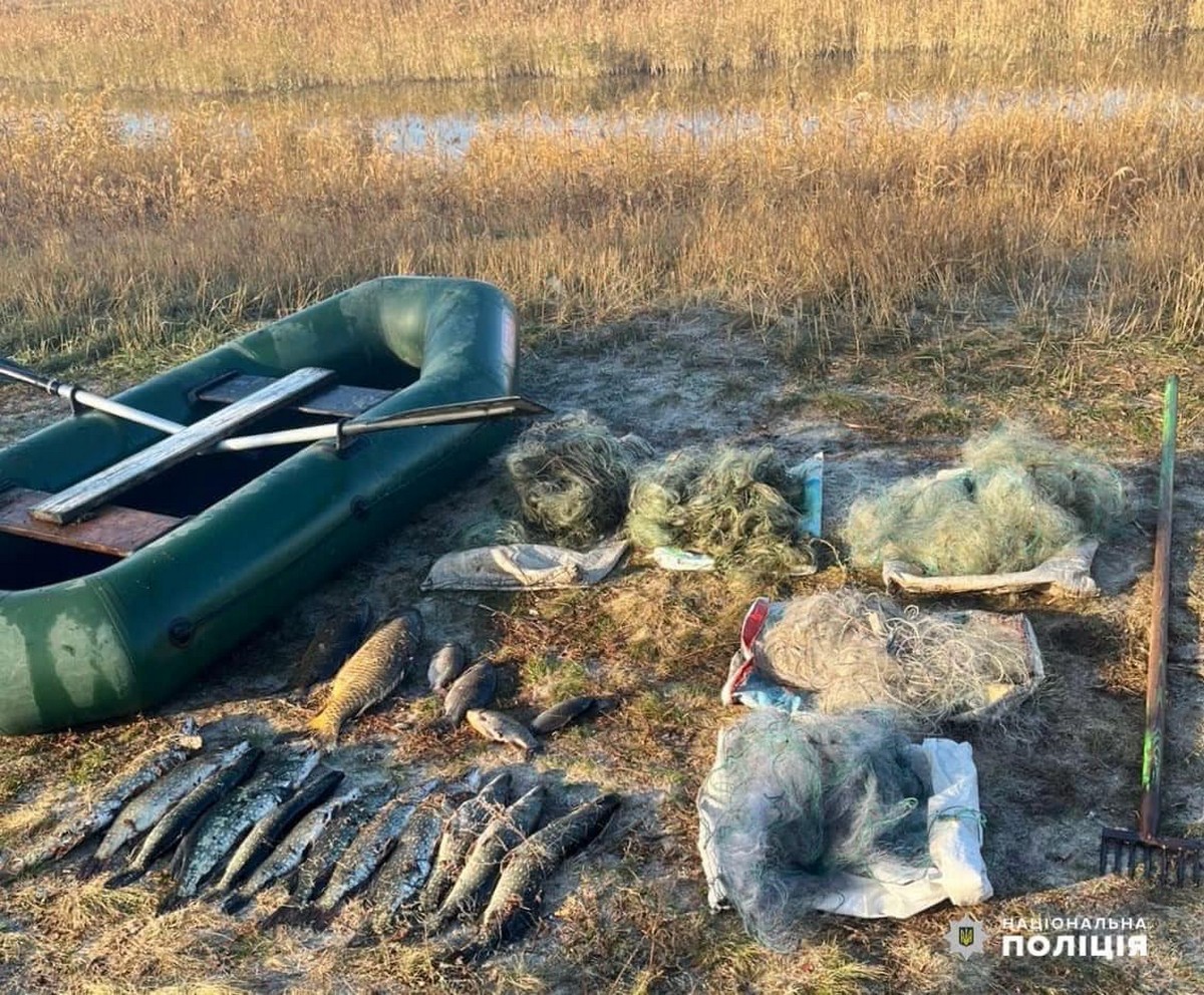 На Нікопольщині піймали бракон’єра, який рибалив в акваторії Каховського водосховища.  