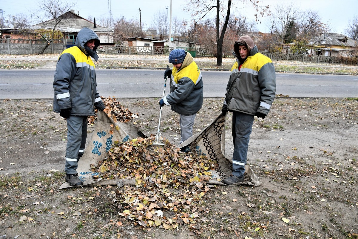 Де встановлюють у Нікополі укриття-габіони і чим ще займаються комунальники на цьому тижні