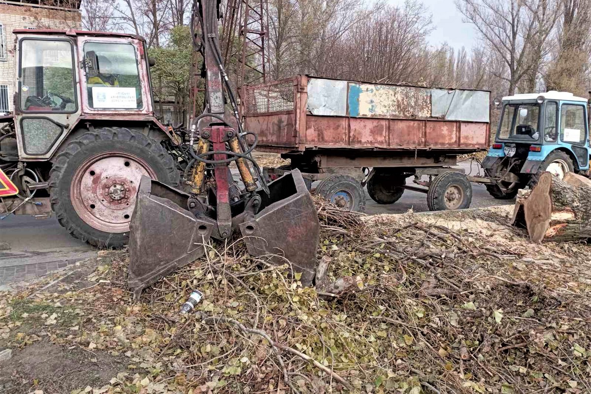 Де встановлюють у Нікополі укриття-габіони і чим ще займаються комунальники на цьому тижні