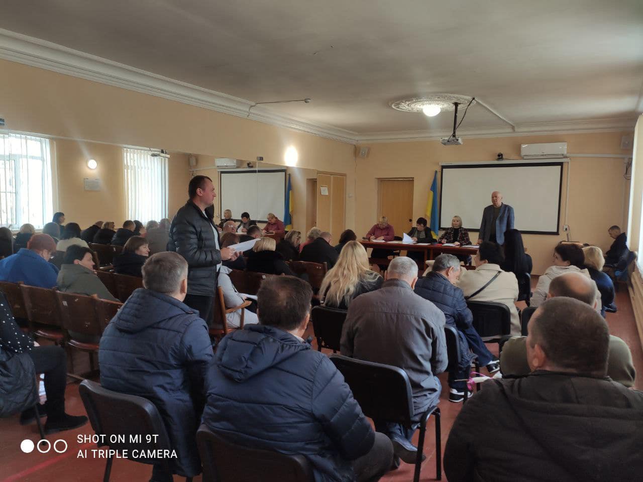 Які питання розглядали депутати на сесії у Мирівській громаді (фото) 1 Які питання розглядали депутати на сесії у Мирівській громаді (фото) 4