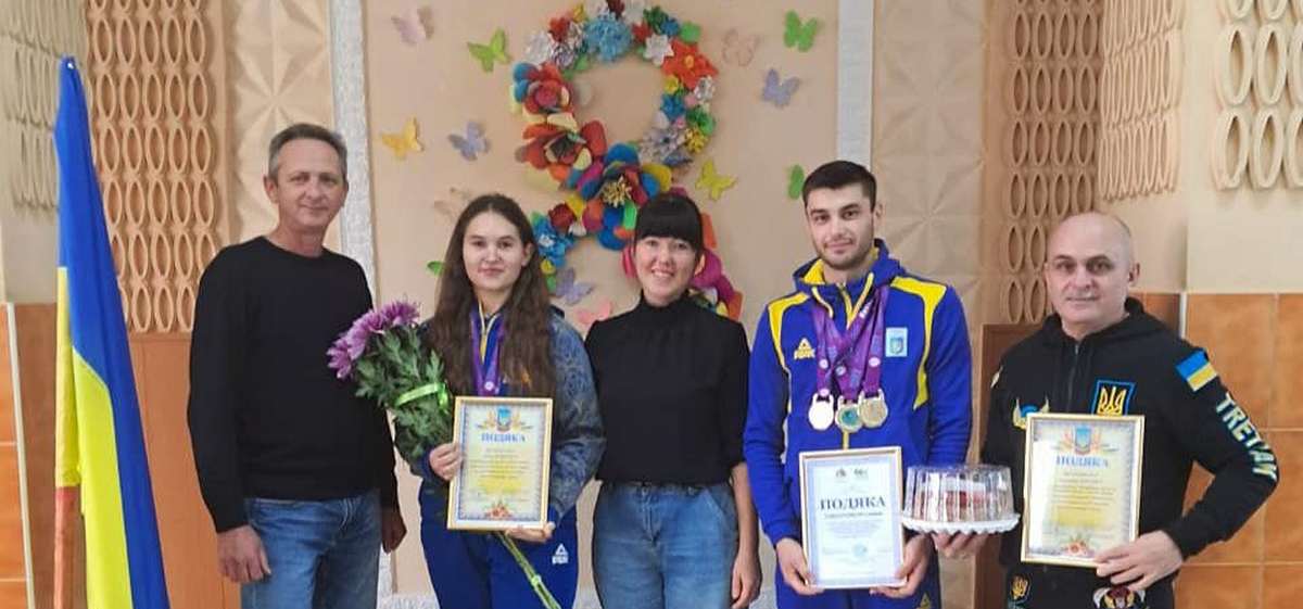 На Нікопольщині пройшла зустріч з Чемпіонами світу з гирьового спорту 1  На Нікопольщині пройшла зустріч з Чемпіонами світу з гирьового спорту
