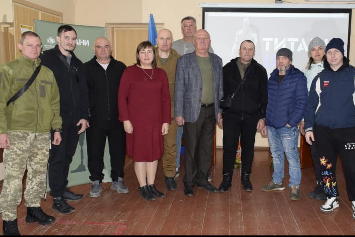 Ще в одній громаді Нікопольщини презентували проєкт «ТИТАНИ.UA» (фото) 1 Ще в одній громаді Нікопольщини презентували проєкт 12