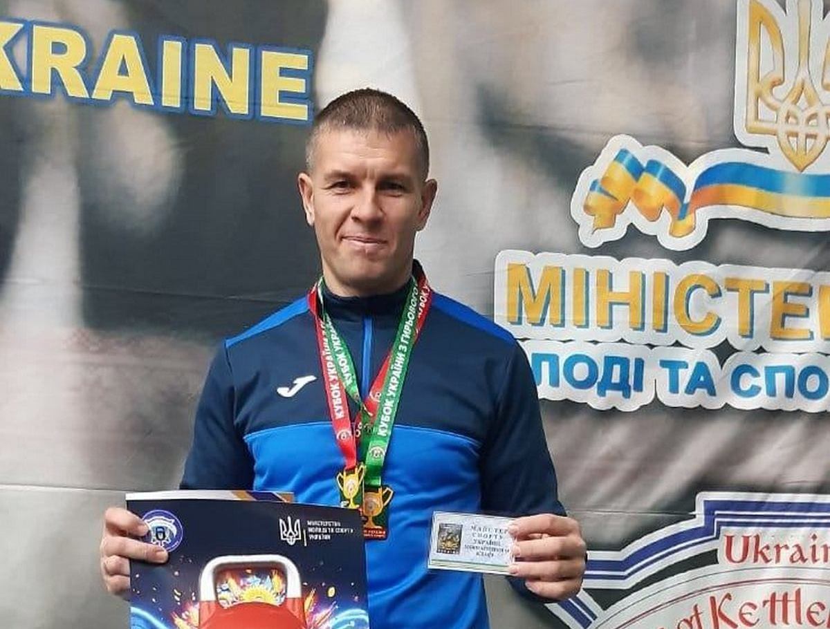 Спортсмен з Покрова став призером кубка України з гирьового спорту 1 Спортсмен з Покрова став призером кубка України з гирьового спорту 2