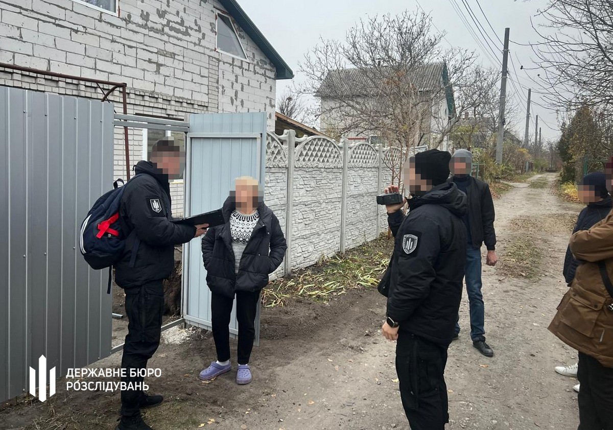 На Дніпропетровщині командир військової частини змушував підлеглих будувати будинки для своїх родичів