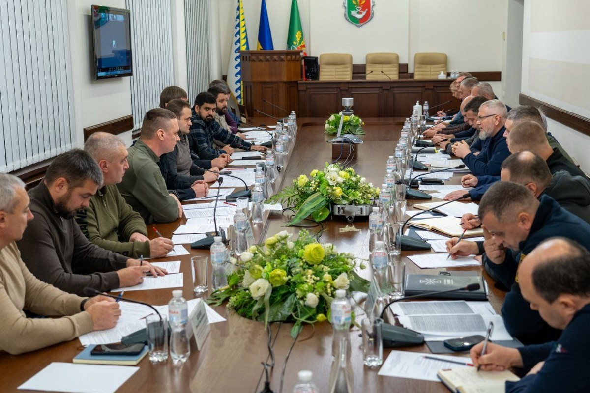 1000 будинків, лікарні, навчальні заклади без тепла у Кривому Розі: підключився Київ, створено штаб 1 без тепла у Кривому Розі