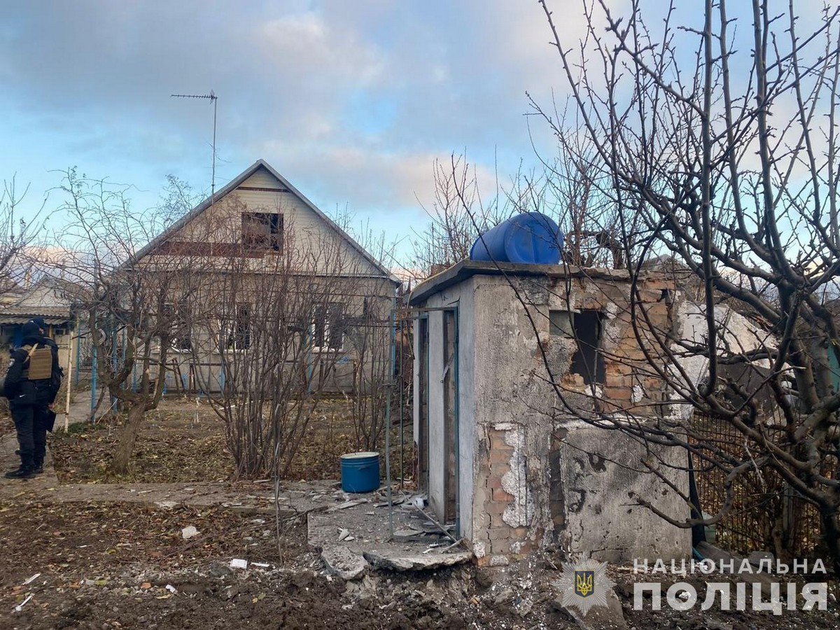 РСЗВ, артилерія і дрони: поліція розповіла про наслідки обстрілів Нікопольщини