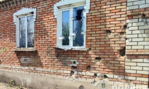 про наслідки обстрілів Нікополя та району, розповіли у поліції 2