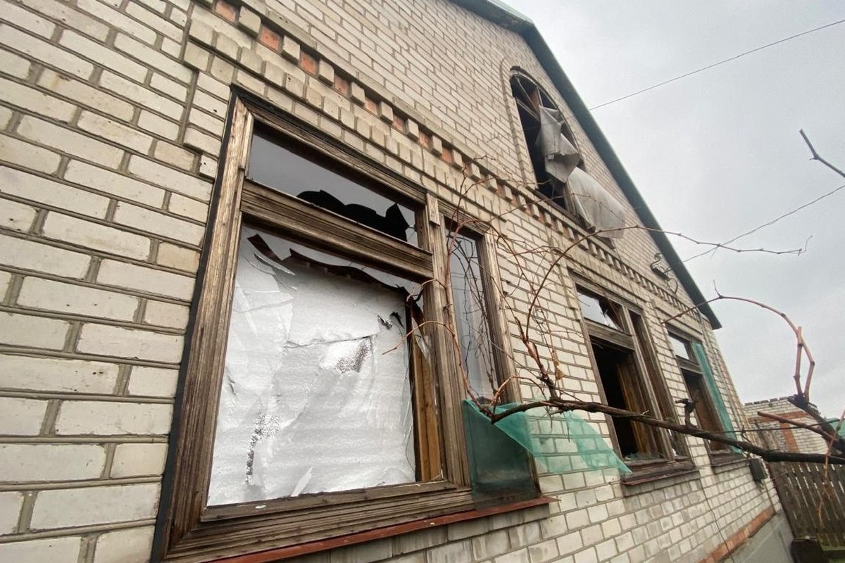 50 заяв про удари і поранений: про наслідки атак на Нікополь і район розповіли у поліції 1 50 заяв про удари і поранений: про наслідки атак на Нікополь і район розповіли у поліції