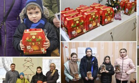 У Нікополі діти пільгових категорій продовжують отримувати новорічні подарунки