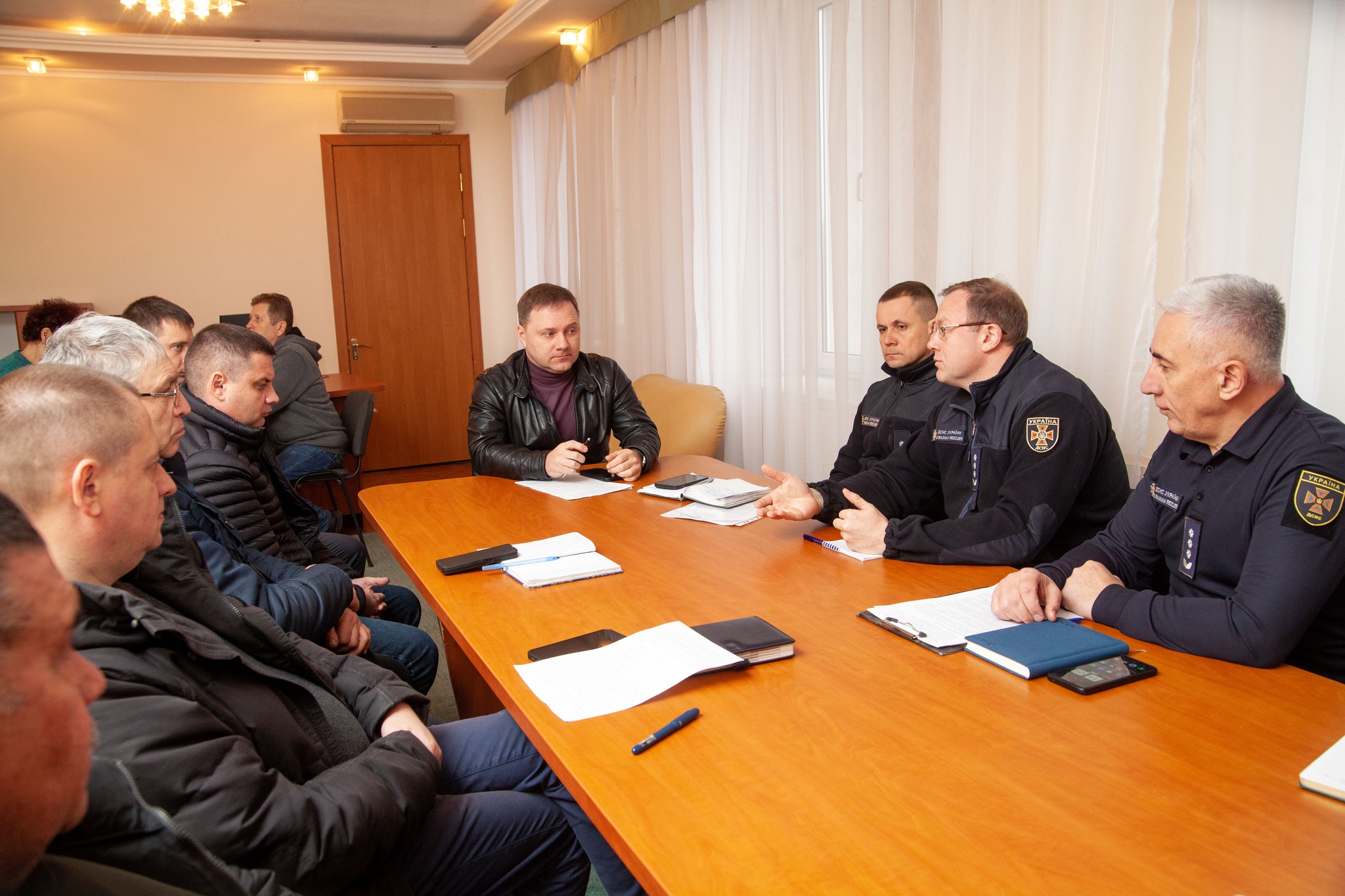 У Нікопольській РВА провели нараду щодо створення добровільних і місцевих пожежних команд 1 У Нікопольській РВА провели нараду щодо створення добровільних і місцевих пожежних команд
