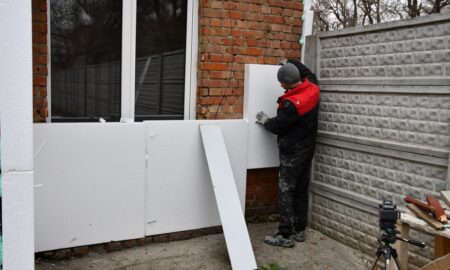 У дитячій лікарні Нікополя запускають пелетну котельню та проводять роботи з утеплення