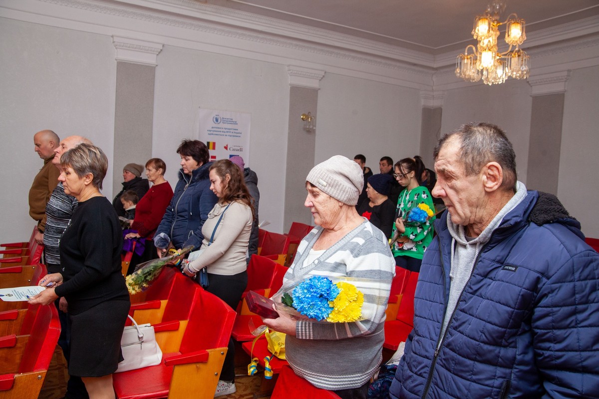 9 полеглим Захисникам з Нікопольщини присвоєно державні нагороди: їх вручили рідним у РВА