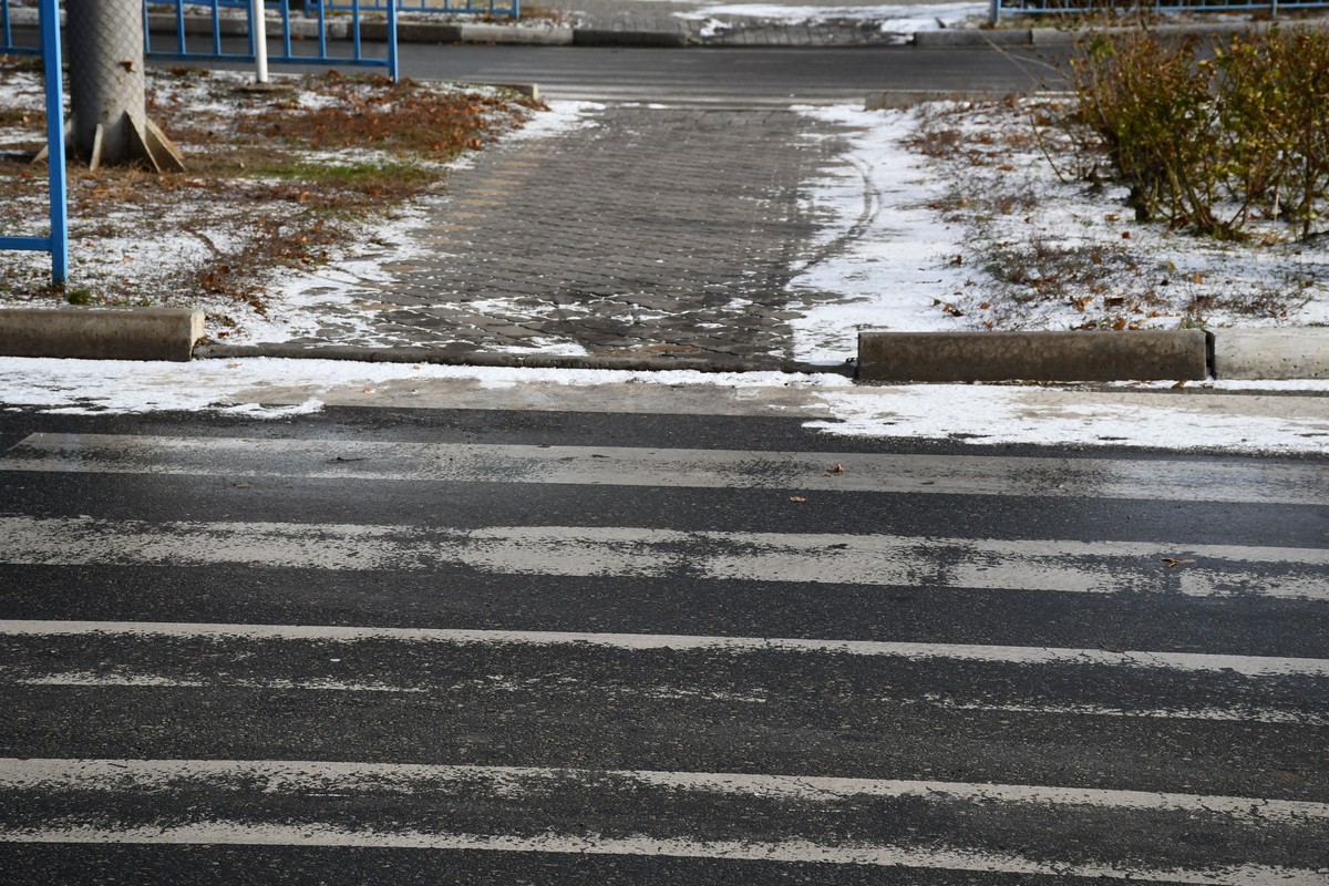 Зима у Нікополі 13 грудня: фото