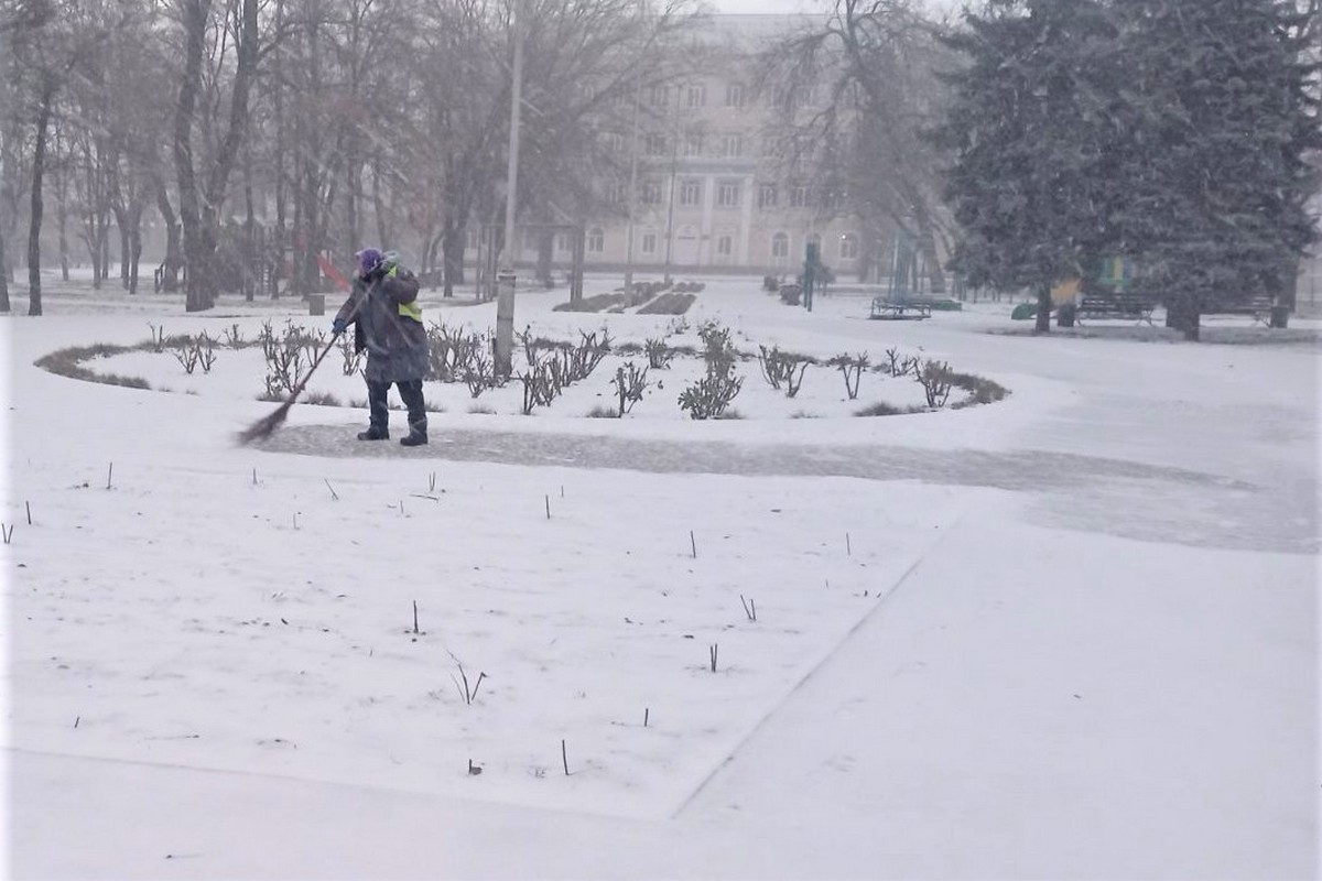 Зима у Нікополі 13 грудня: фото