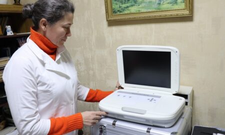 У лікарні Покрова нове обладнання: холтерівська система, кольпоскоп і апарат для зональної фізіотерапії