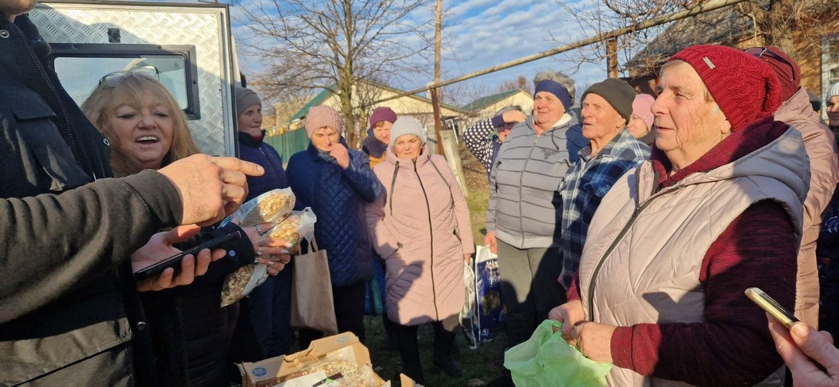 На Нікопольщину завітала відома волонтерка-агроном з Канади: фото