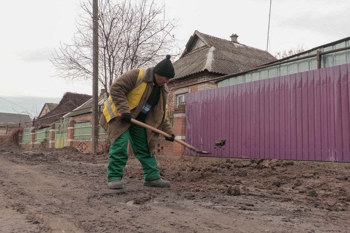 Чим займалися комунальники Червоногригорівської громади минулого тижня (фото) 4