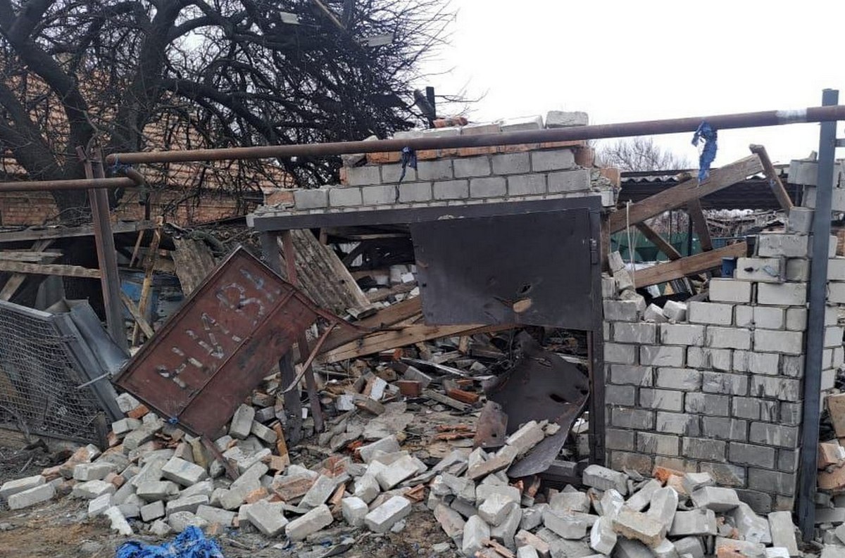 Обстріл Нікопольщини 27 грудня: поліція розповіла про наслідки 1 Обстріл Нікопольщини 27 грудня 5