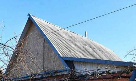 як у Нікополі відновлюють пошкоджене ворогом житло 5