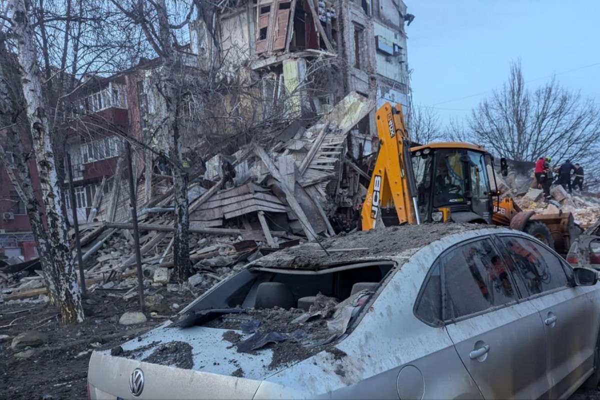 Ворог намагається знищити енергосистему Дніпропетровщини, вночі обстріляв Нікопольщину, у Кривому Розі розібрали завали