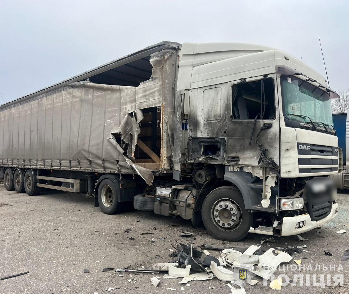 наслідки обстрілів Нікополя і району від поліції