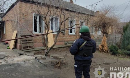 про наслідки обстрілів Нікопольщини 24 грудня, розповіли у поліції