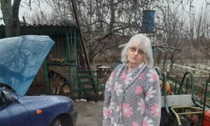 про незламну родину волонтерів з Нікополя, розповіла Надія Жур