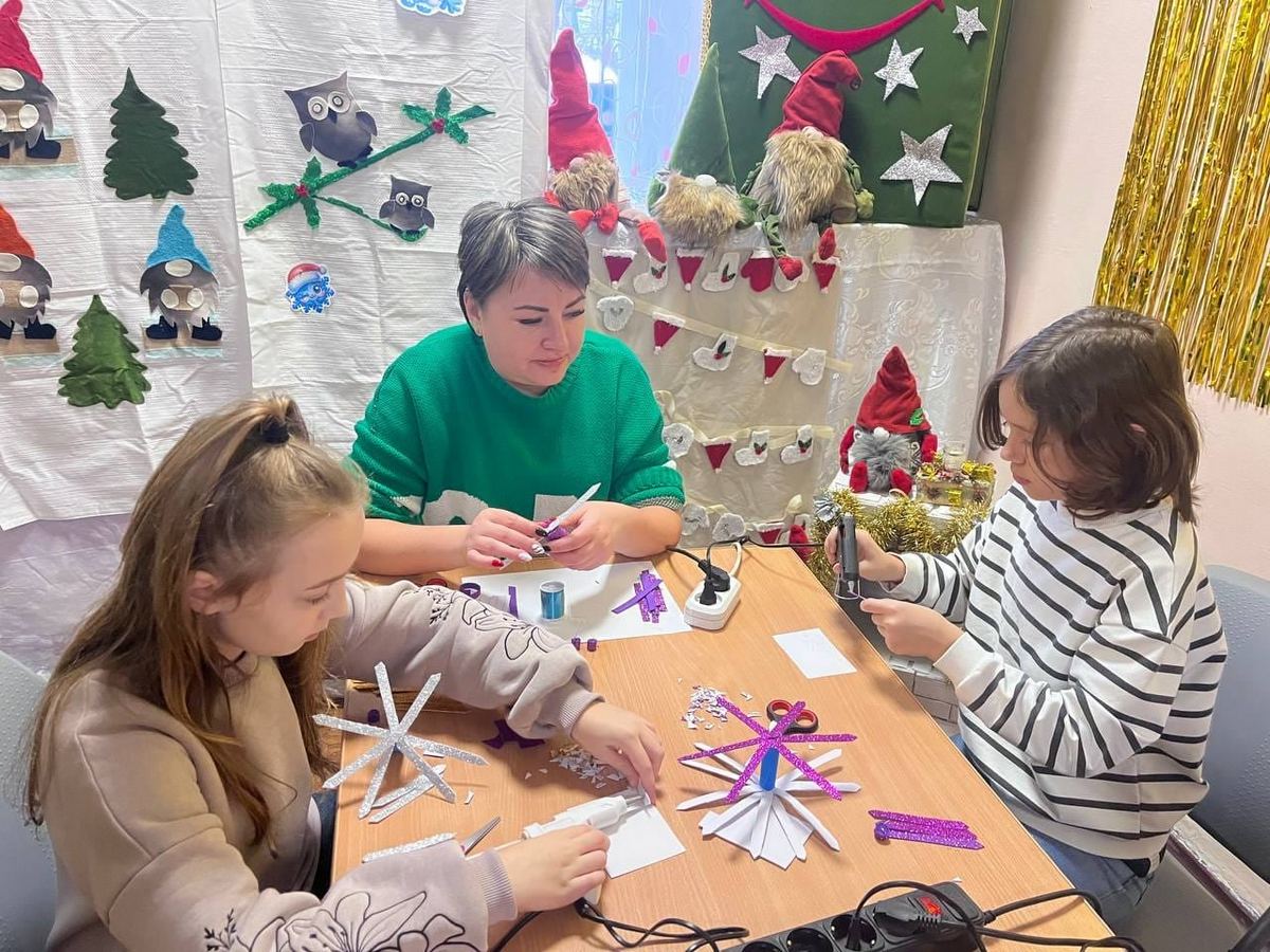 У ветеранському просторі Покрова почала працювати Різдвяна майстерня (фото) 1 ветеранському просторі Покрова 4