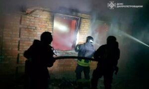 Смертельна пожежа на Нікопольщині: виявили тіло чоловіка у будинку