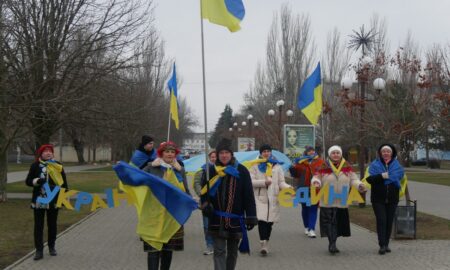 У Покрові сьогодні провели заходи до дня Соборності України