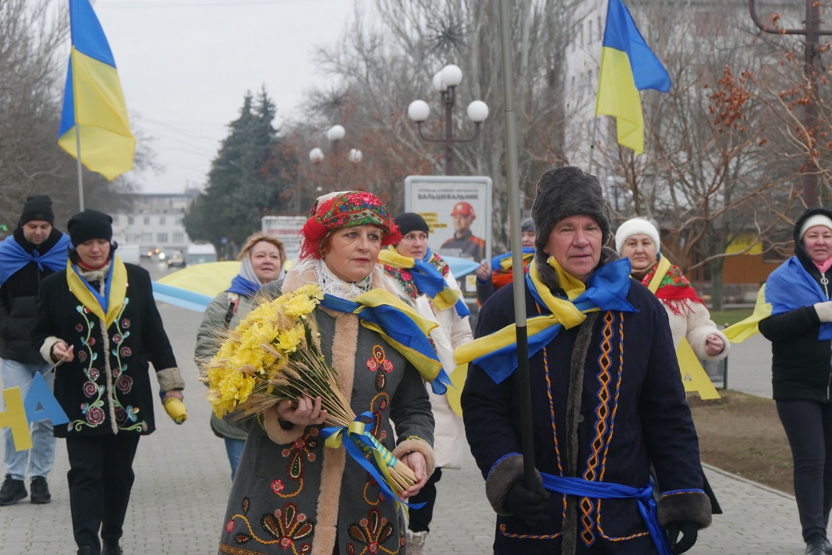 У Покрові сьогодні провели заходи до дня Соборності України