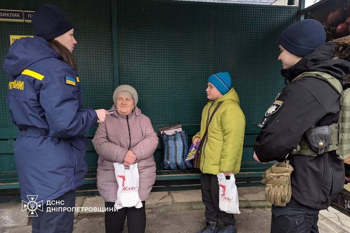 у Нікополі мешканцям нагадали про правила безпеки в темний час доби