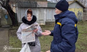 У приватному секторі Нікополя рятувальники провели бесіди: фото