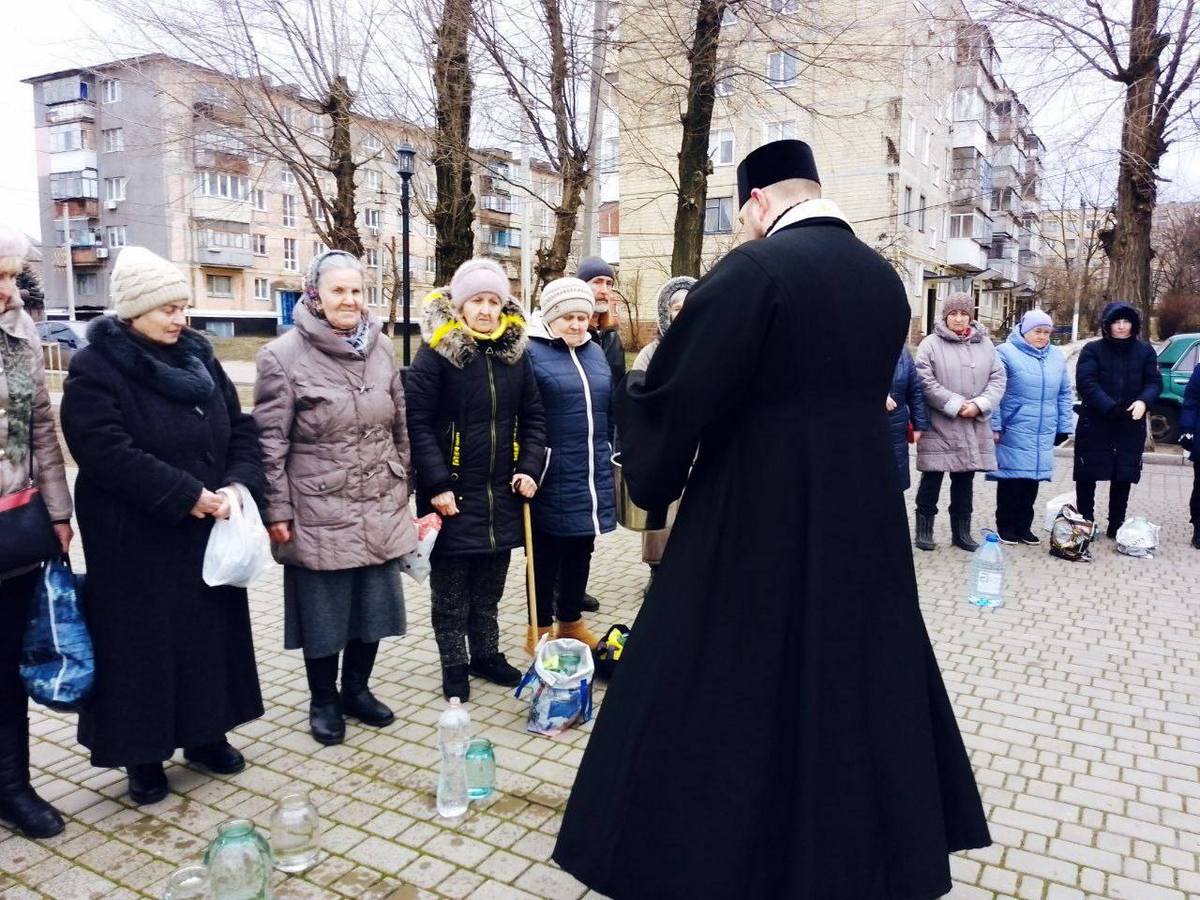 Як у Нікополі та районі відзначили Хрещення Господнє (фото) 14