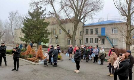 На Нікопольщині з'явився ще один  пункту роздачі артезіанської води (фото, відео) 4