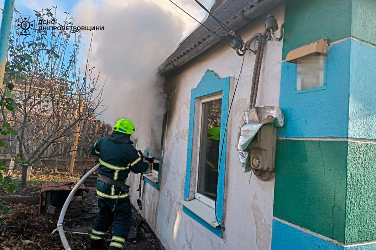 У Кривому Розі внаслідок пожежі загинула жінка і постраждав чоловік 2