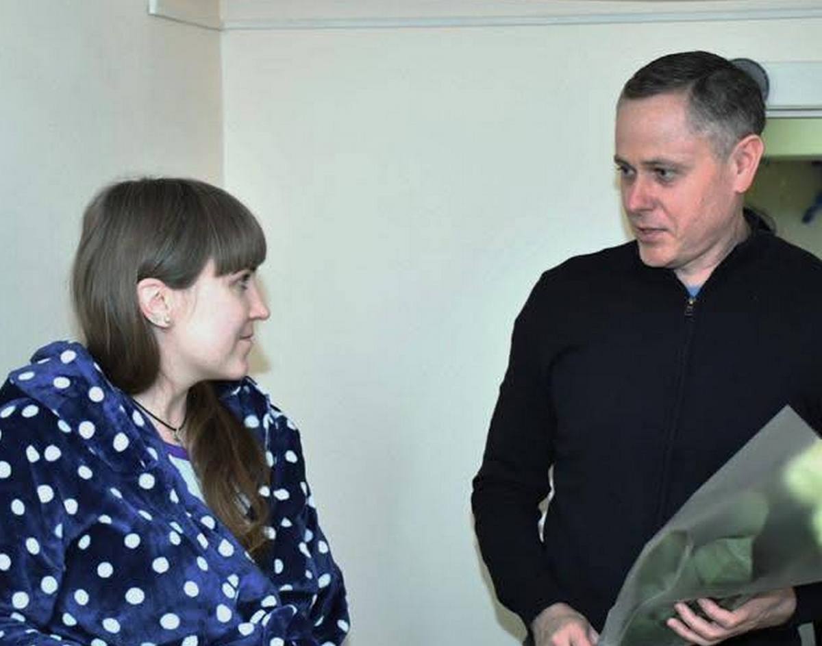 Першим у Нікополі у 2025 році народився хлопчик: мер привітав молодих батьків 1   мер Нікополя привітав молодих батьків